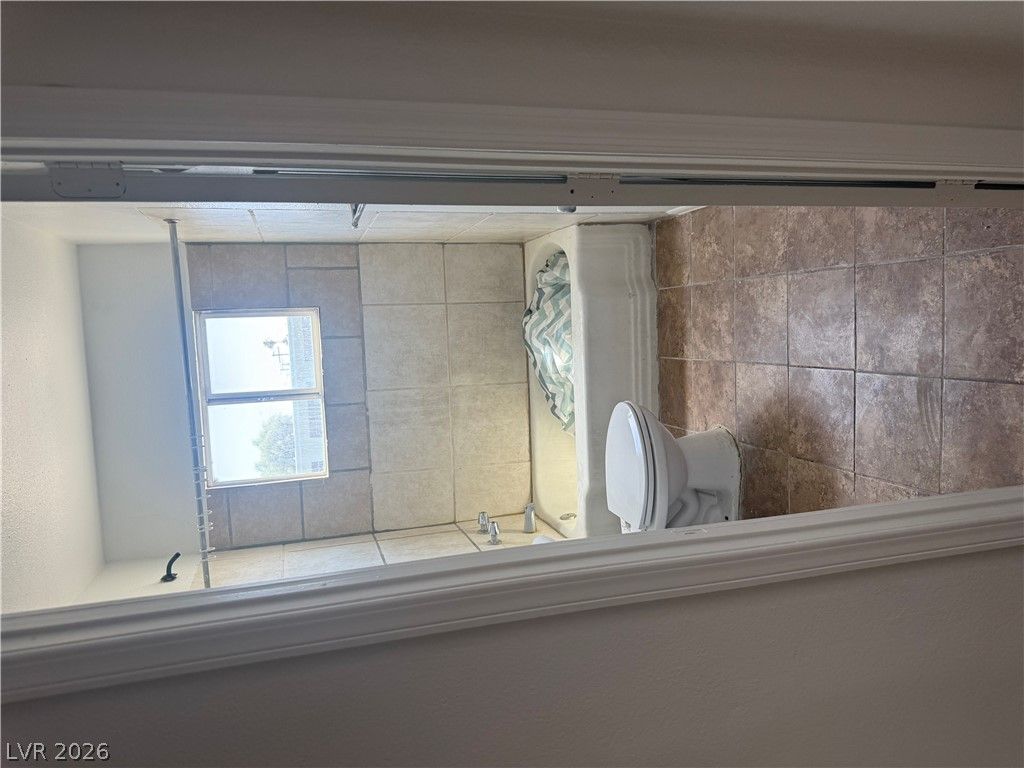 530 East Oakey Boulevard C — photo 4