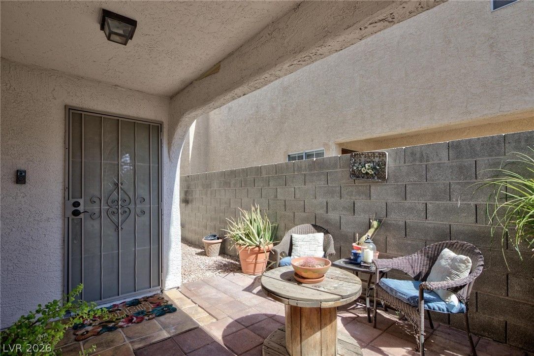3940 Gulliver Street — photo 3