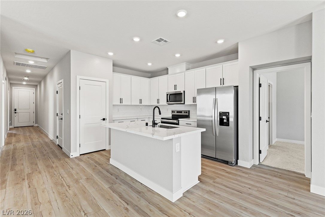 3249 Basin Desert Street — photo 3 of 6