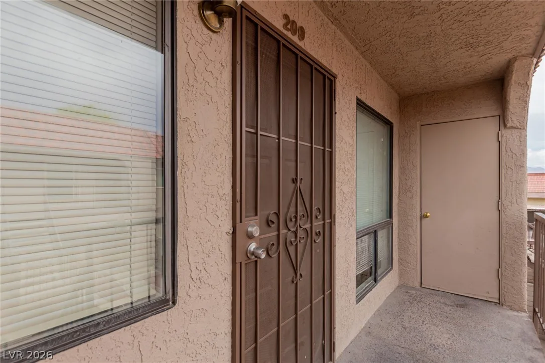 4300 North Lamont Street 209 — photo 4