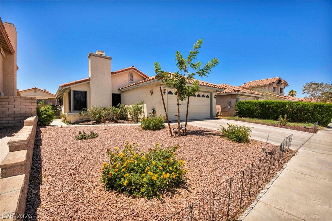 4735 Belshire Drive — photo 4
