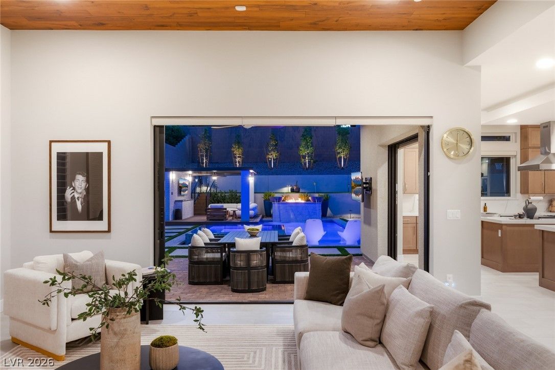 397 Vista Sunset Avenue — photo 3