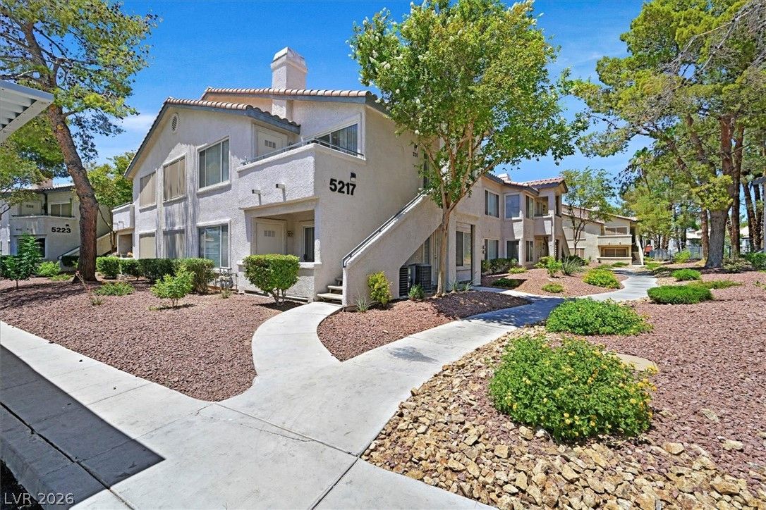 5217 Caspian Springs Drive 102 — photo 1