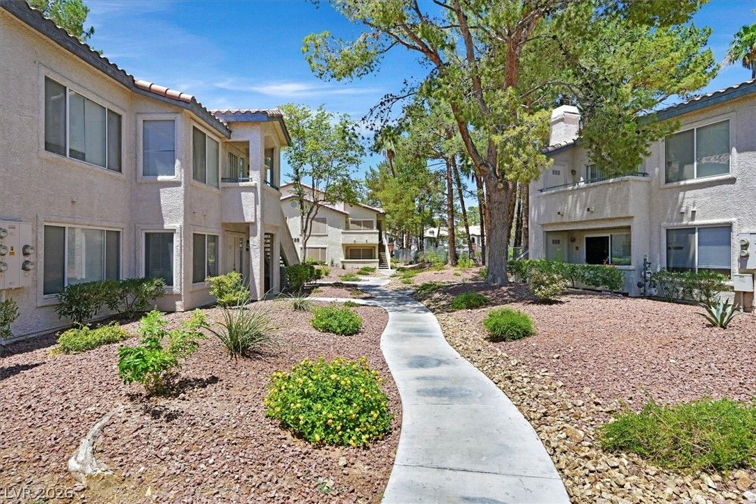 5217 Caspian Springs Drive 102 — photo 2