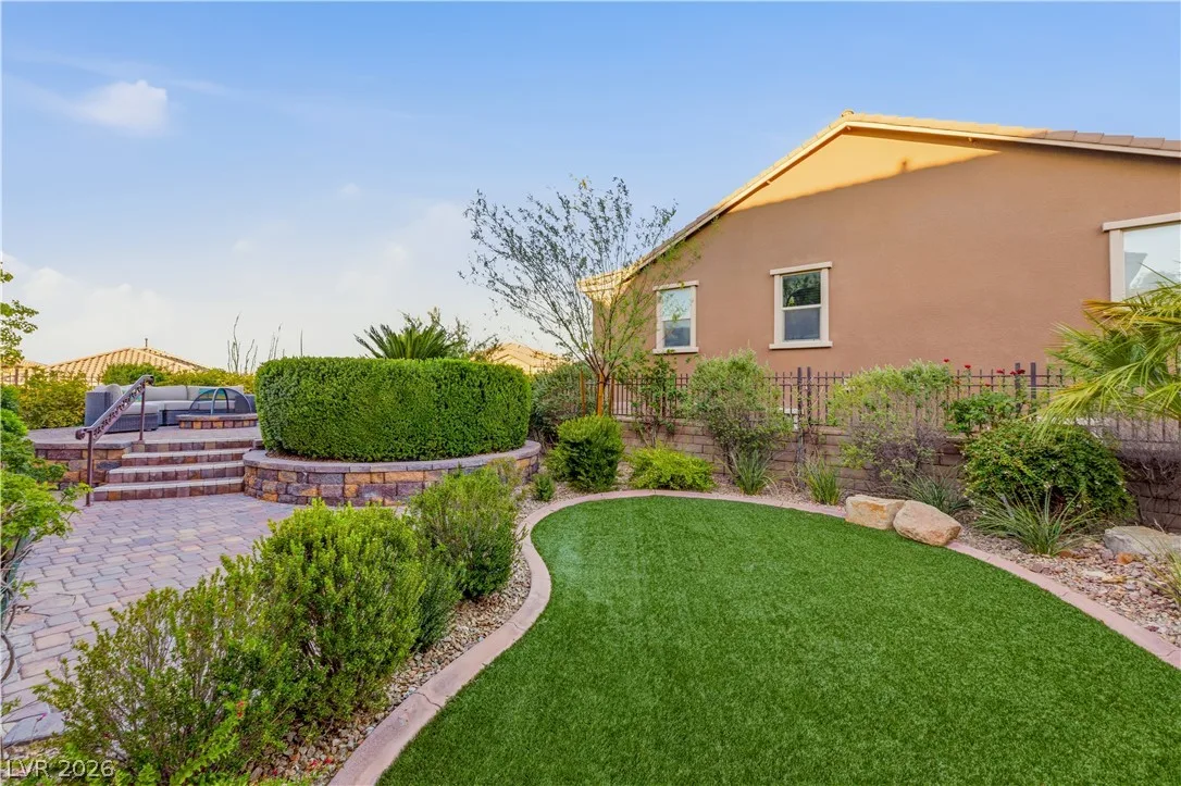 12225 Los Mares Lane — photo 4