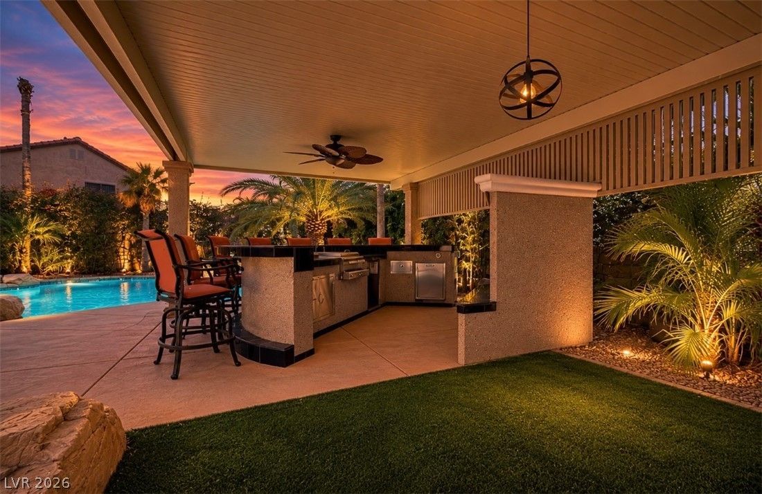 7470 Laughing Brook Court — photo 4
