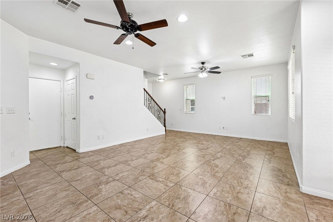 3819 Total Eclipse Street — photo 4