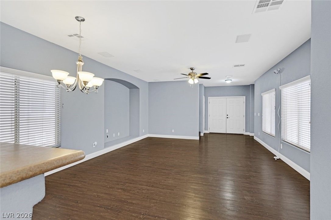 1755 Little Crow Avenue — photo 2