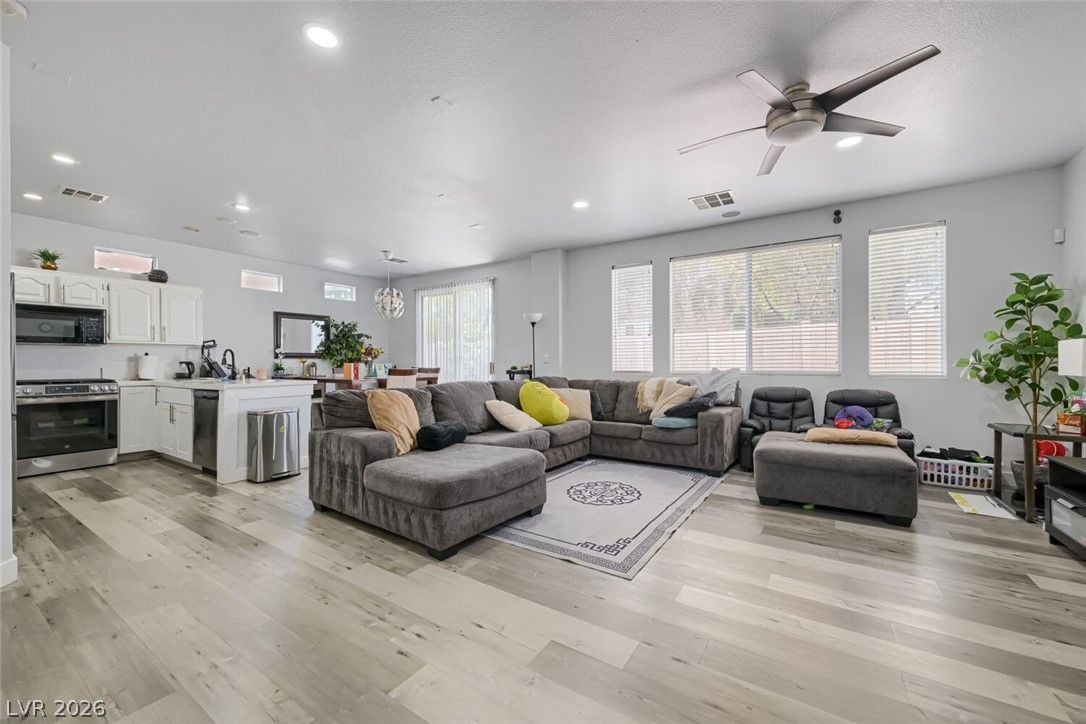 4508 Sandstone Vista Court — photo 1