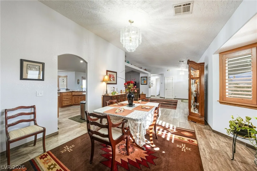 2060 Red Rock Drive — photo 4