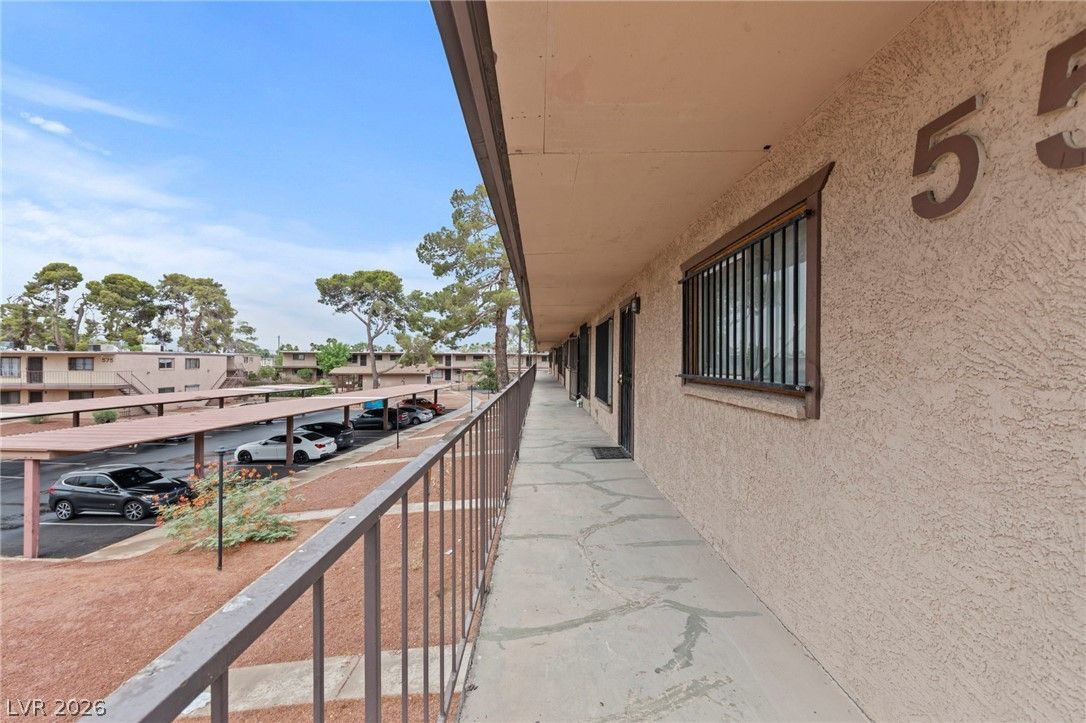 555 South Royal Crest Circle 9 — photo 4 of 20