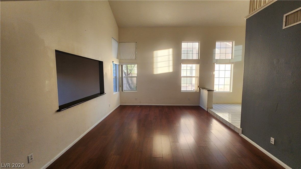 332 Cavalla Street — photo 3 of 18