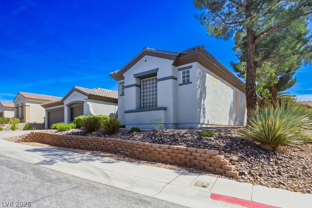 2813 Winslow Springs Drive — photo 3