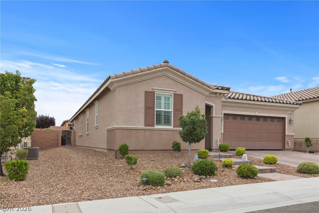 2486 Fanano Street — photo 3 of 47