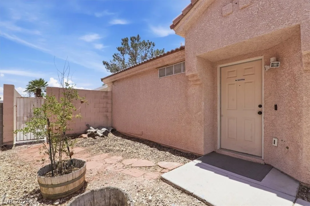 9309 Dancing Daffodil Avenue — photo 3