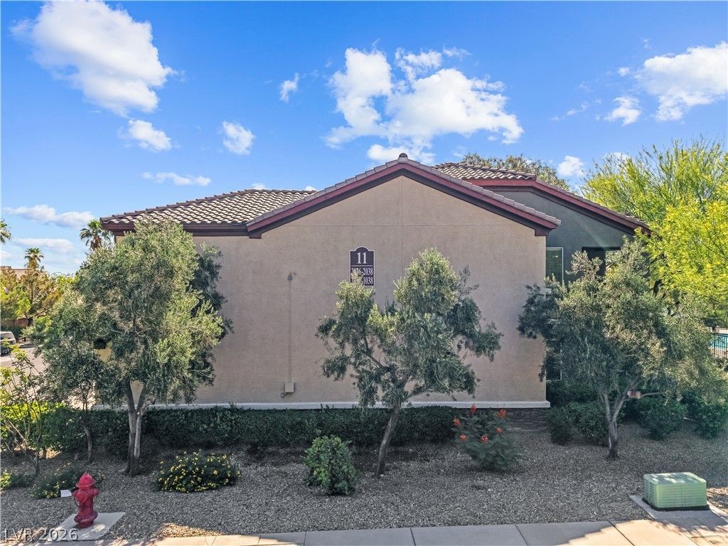 8324 West Charleston Boulevard 2038 — photo 4