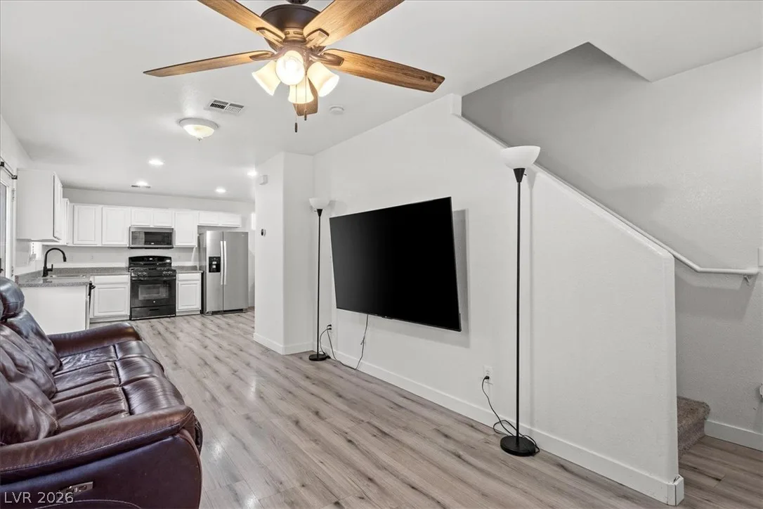 5153 Shreve Avenue — photo 4