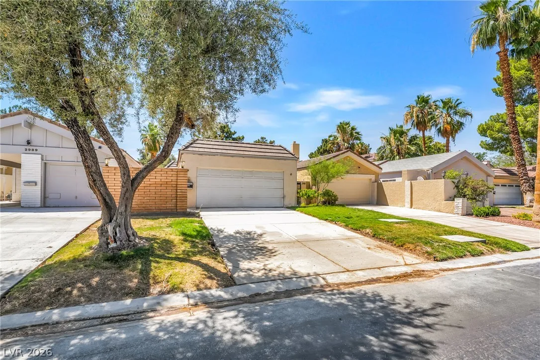 2985 Bel Air Drive — photo 2
