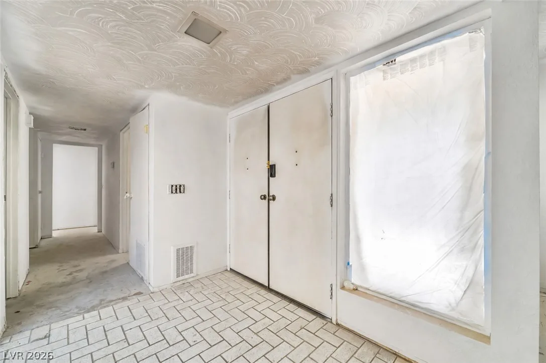 2985 Bel Air Drive — photo 5