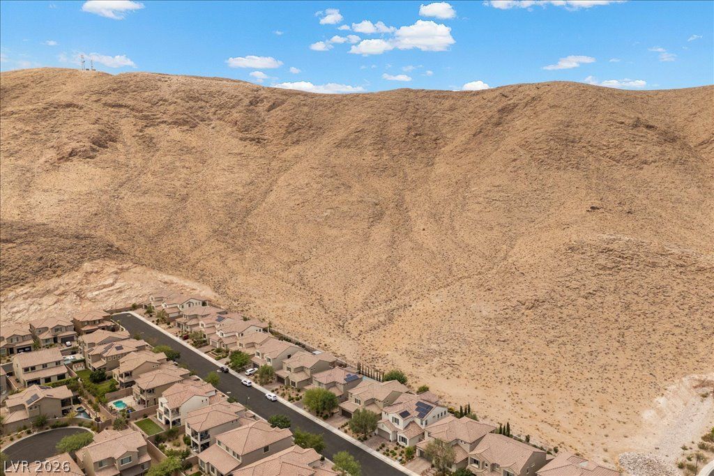 12723 Coastline Shadow Street — photo 3