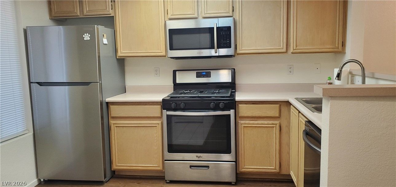 8070 West Russell Road 1123 — photo 4