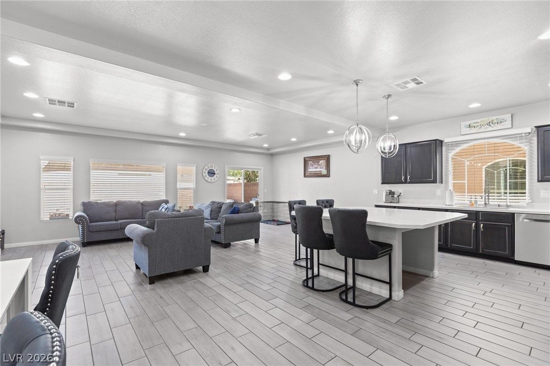 9804 Kodiak Island Court — photo 5