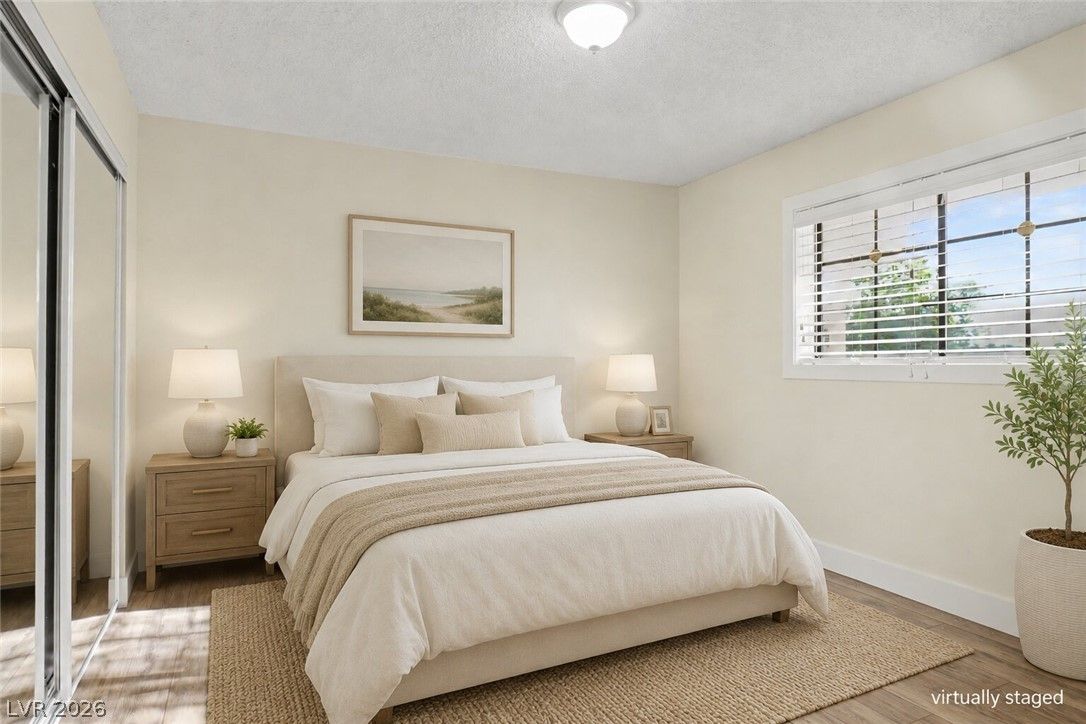 2090 Lucerne Street — photo 5