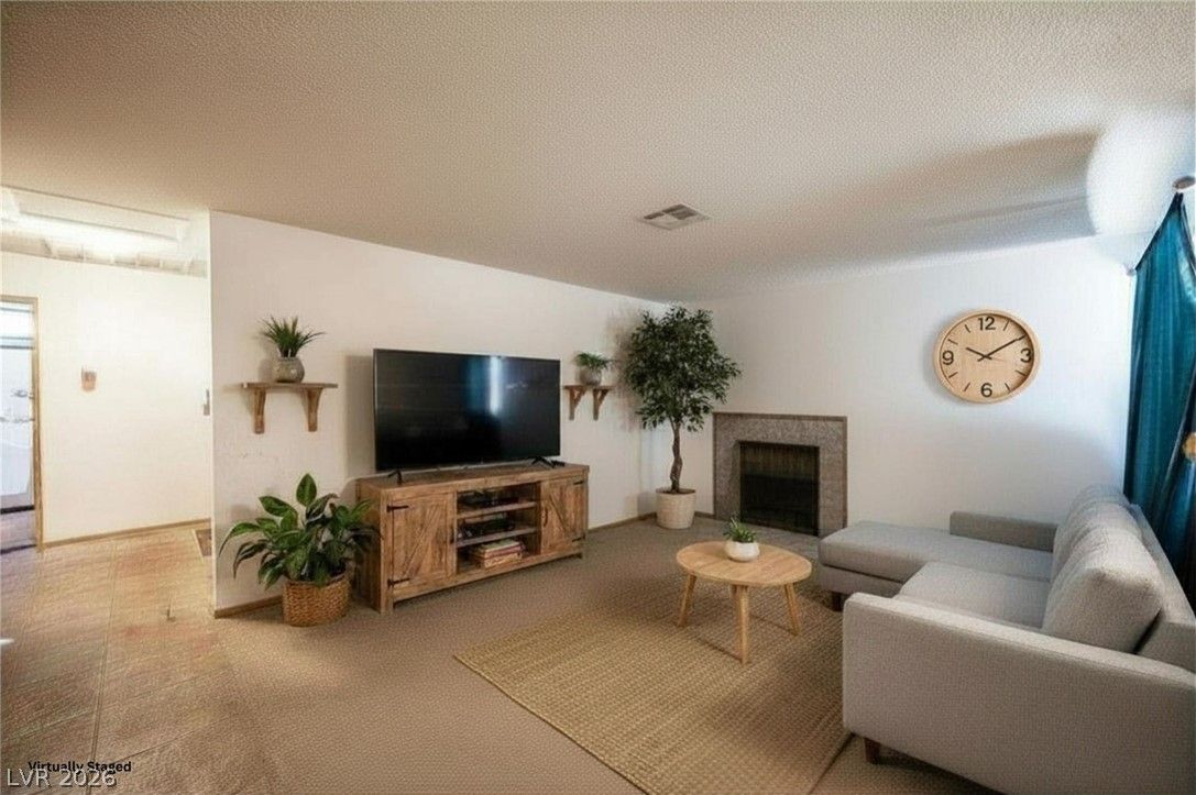 475 Annapolis Circle — photo 4