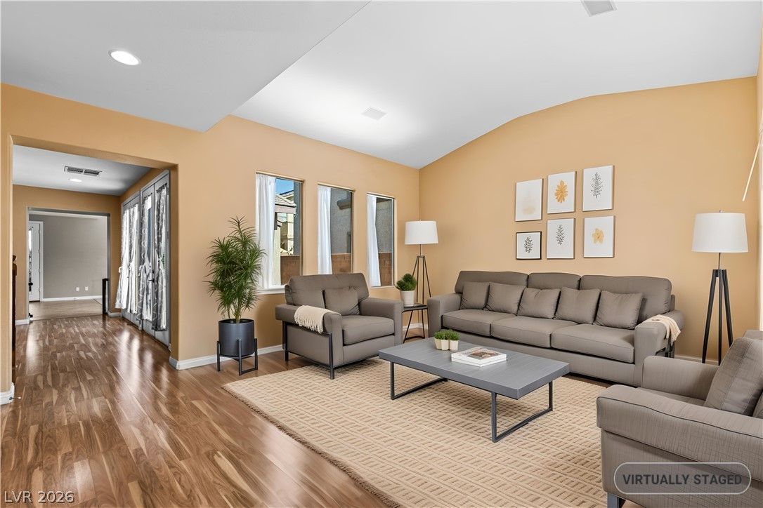 8220 Chimney Bluffs Street — photo 3