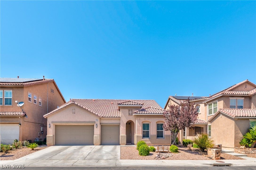 2116 Mistle Thrush Drive — photo 1