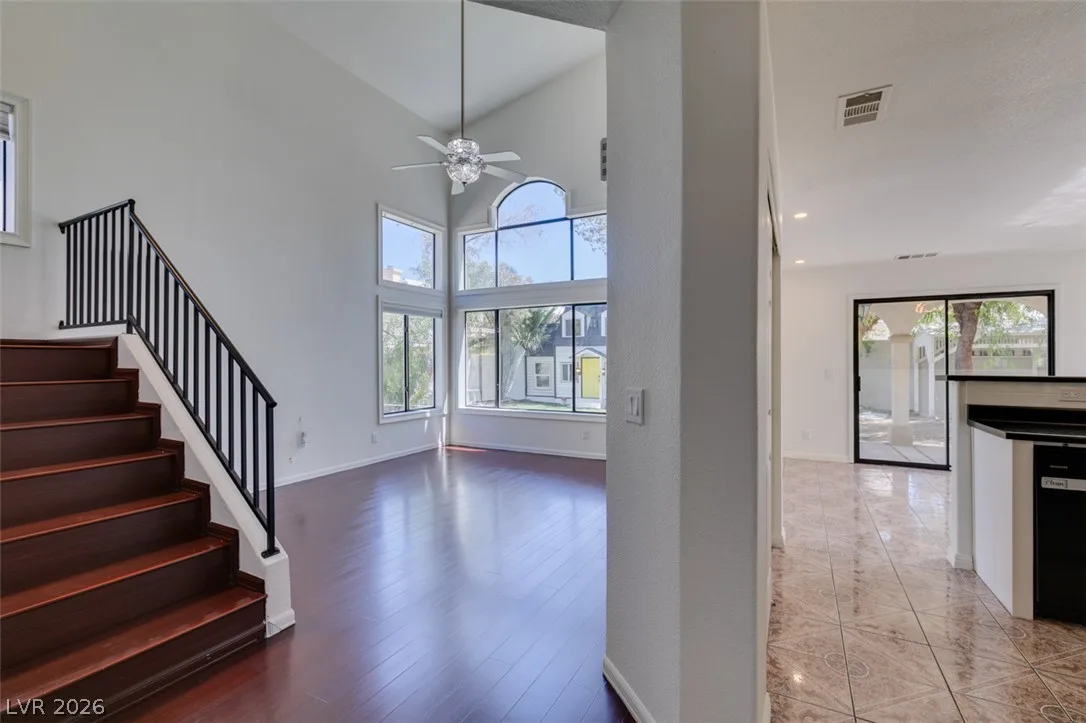 5650 Ruby Creek Drive — photo 4 of 45