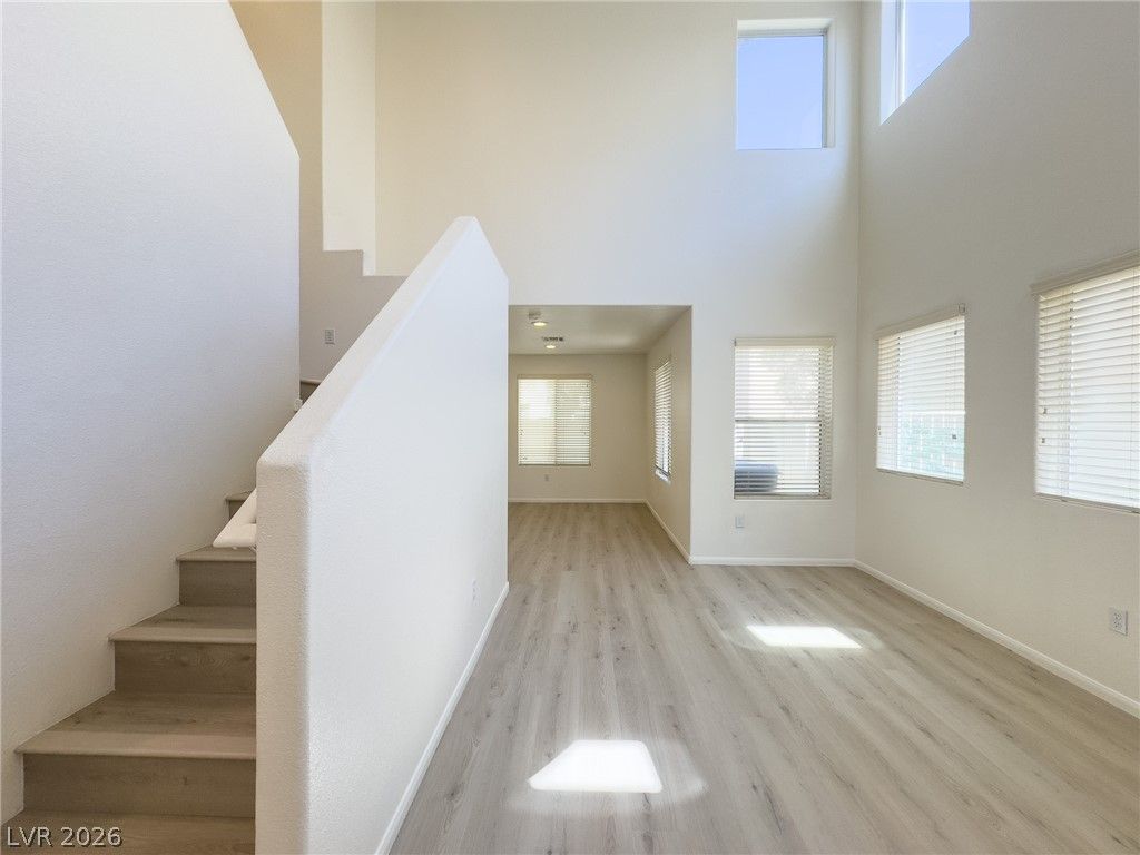 9456 Grandview Spring Avenue — photo 3