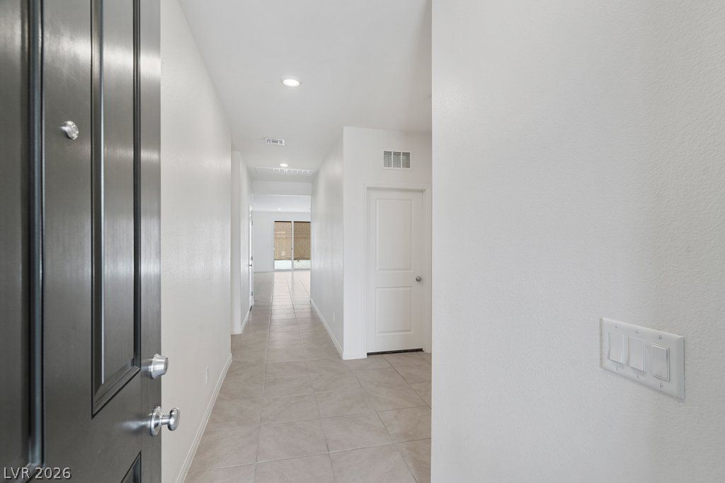 8955 Marigold Creek Street — photo 5