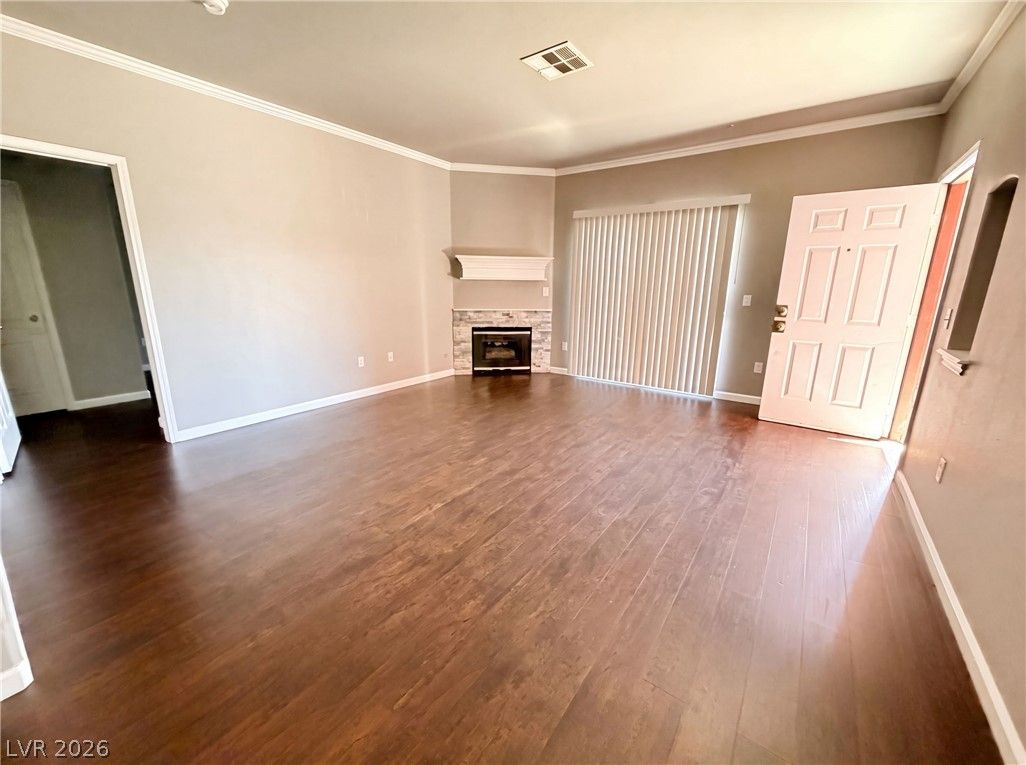 4730 East Craig Road 1021 — photo 3 of 28
