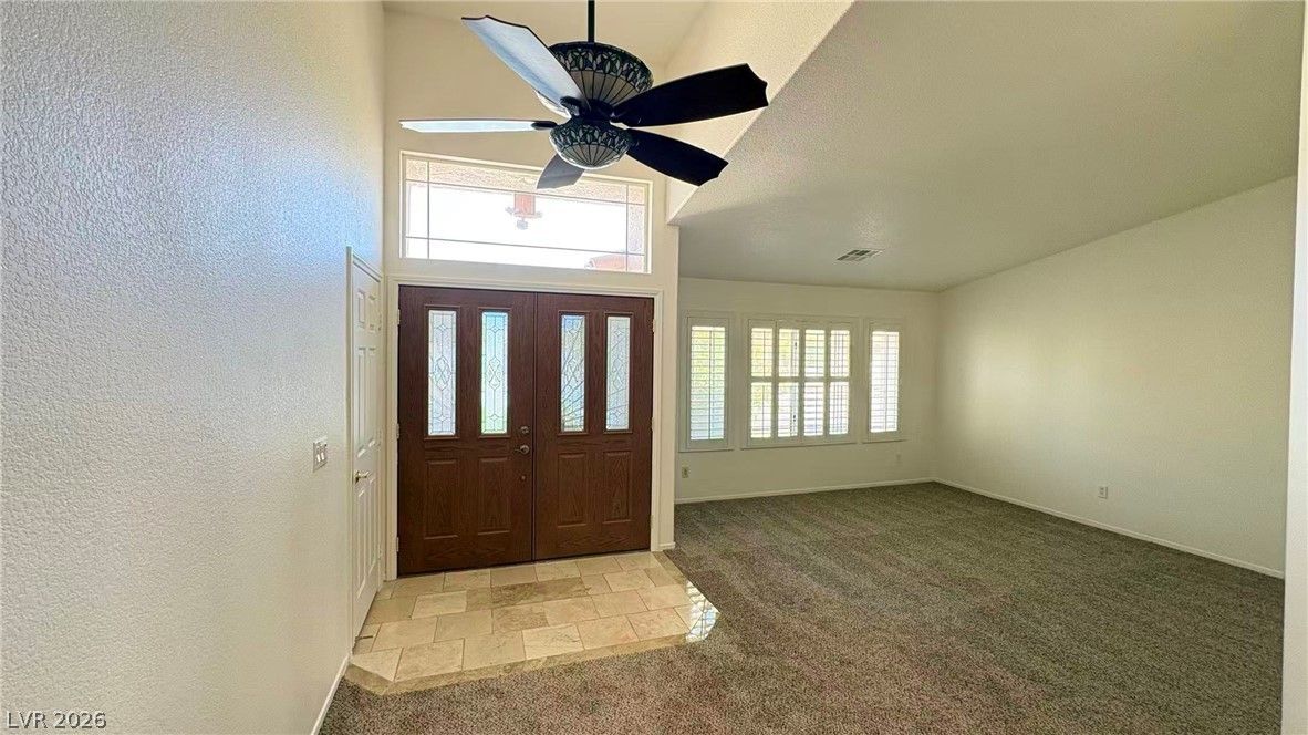 551 Duran Street — photo 2 of 20