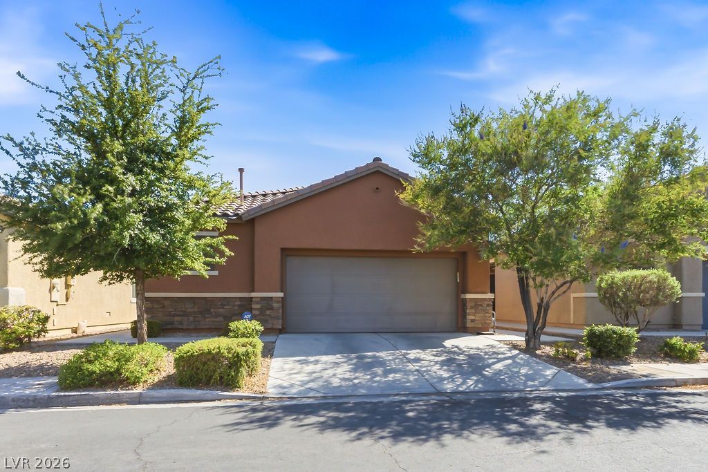743 Crest Valley Place — photo 2