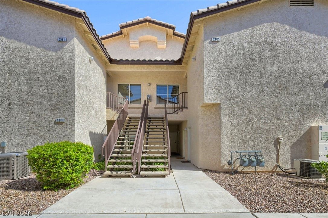 4941 Black Bear Road 202 — photo 2