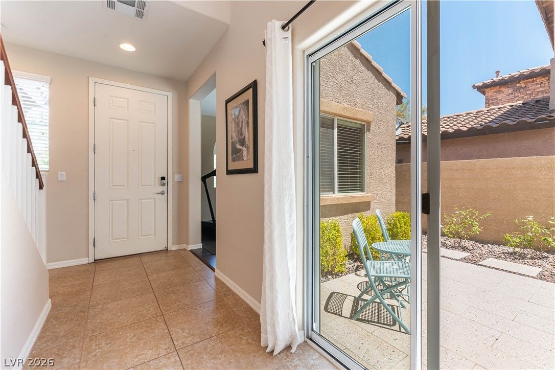 11337 Via Spiga Drive — photo 3 of 32