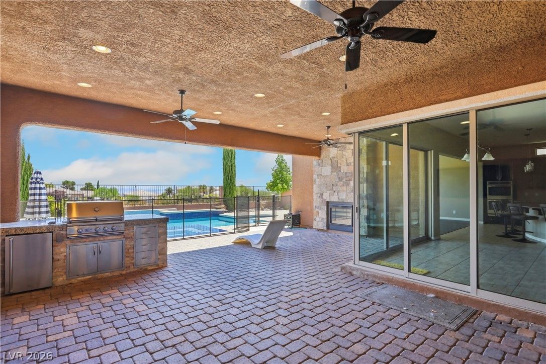 6930 Summer Sky Street — photo 4