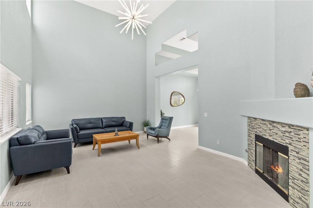 2808 Crystal Beach Drive — photo 3