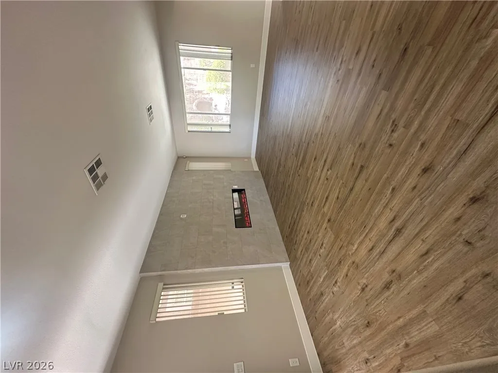 11126 Evvie Lane — photo 5