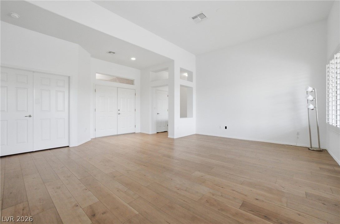 511 Eagle Vista Drive — photo 3 of 31