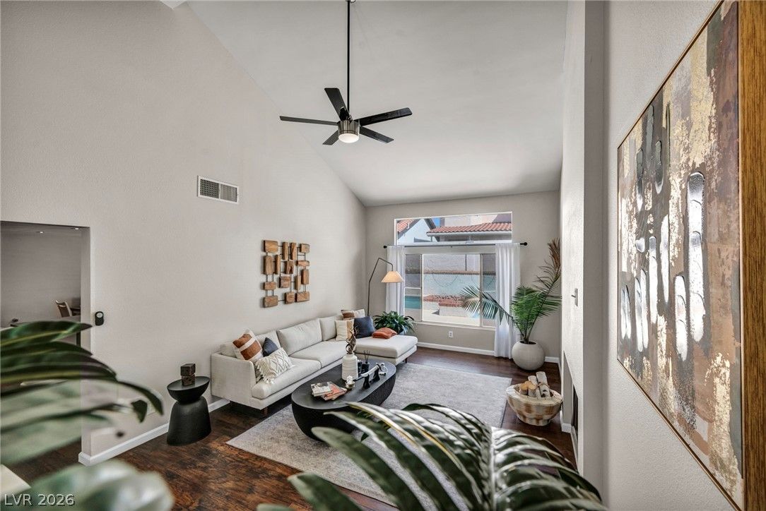 9008 Pebble Shore Court — photo 4