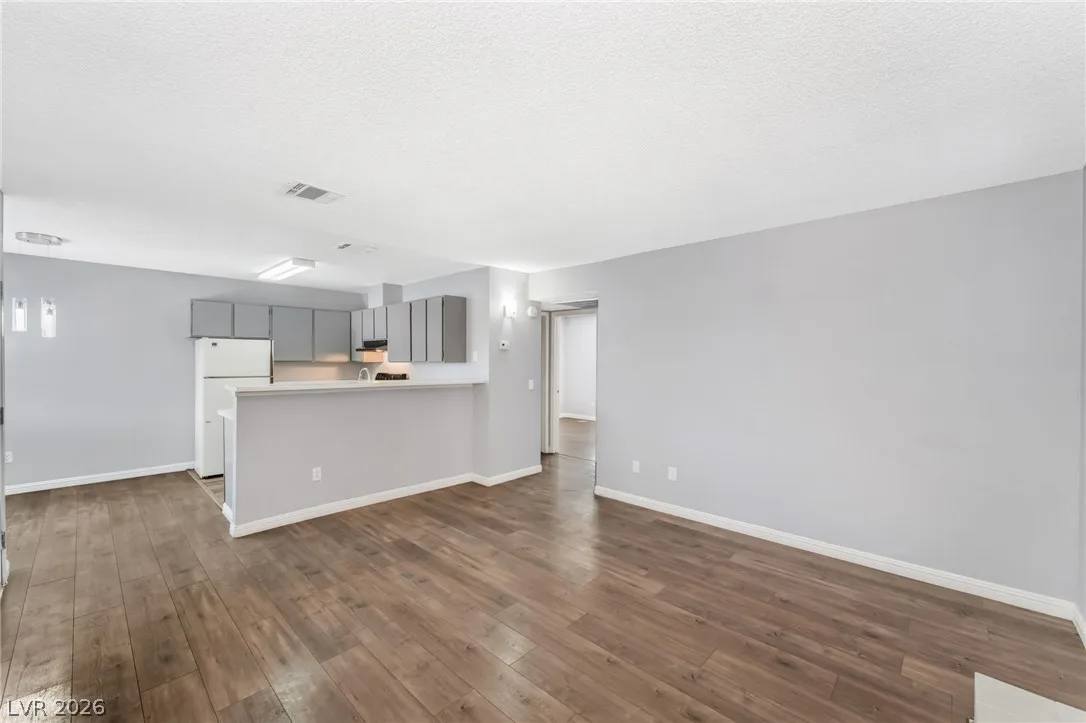 2722 Alicialynn Way B — photo 4