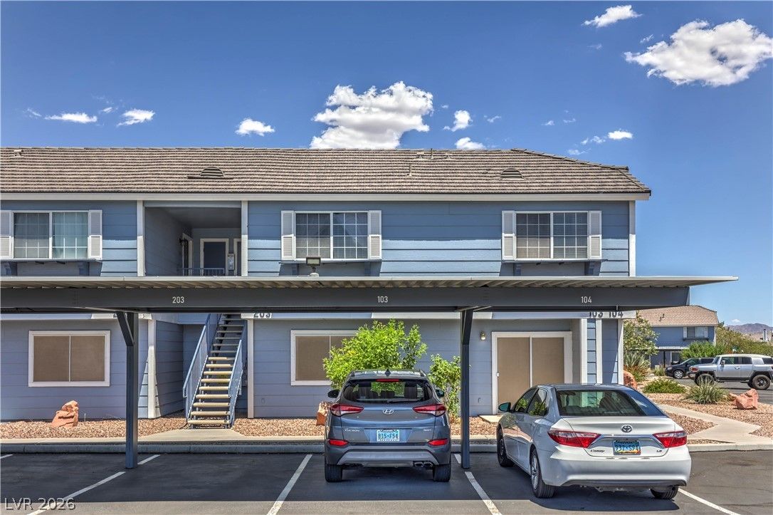 5330 Portavilla Court 203 — photo 4