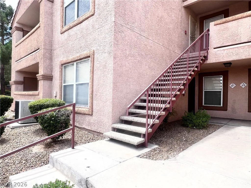 1150 North Buffalo Drive 1077 — photo 4