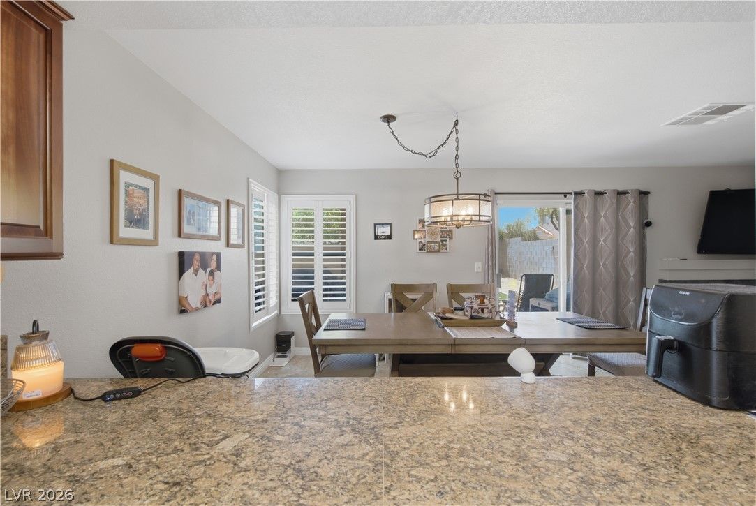 8325 Classic Villa Court — photo 5