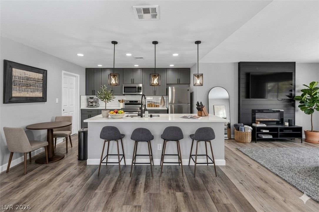 3210 Bluebird Street — photo 2