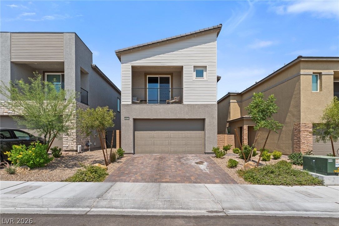 8879 Roadrunner Ravine Street — photo 2 of 40