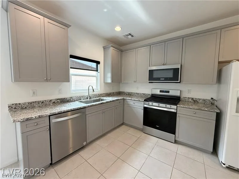 69 Ella Ashman Avenue — photo 5
